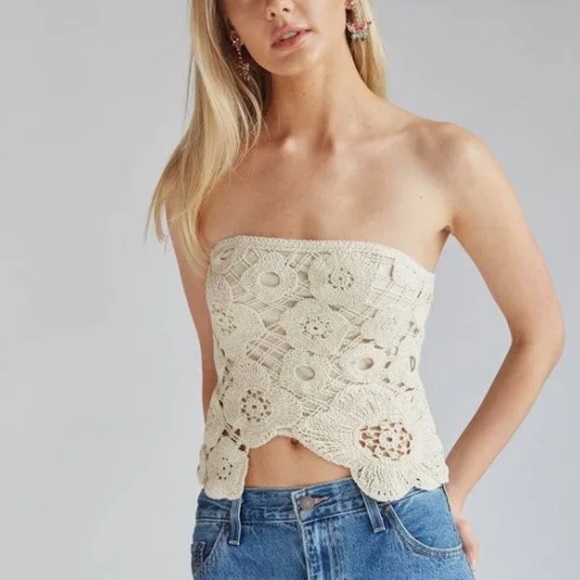 Dreamy Crochet Bundle for your tropical holiday - 2 halters, one tube, 1 dress - Picture 15 of 16